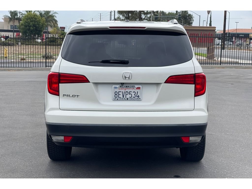 Certified Used 2018 White Diamond Pearl Honda EX image 4
