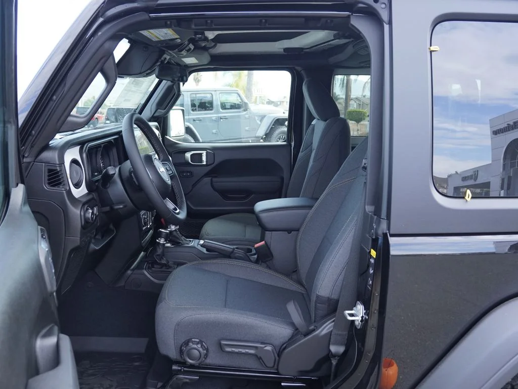 New 2026 Black Clear-Coat Exterior Paint Jeep Sport S image 24