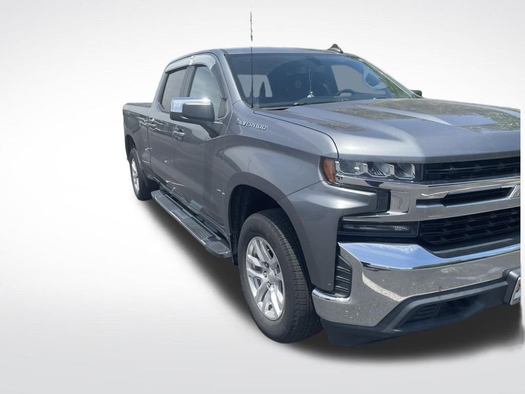 Used 2020 Gray Chevrolet LT image 2