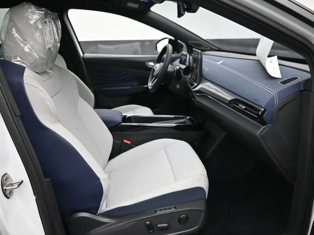 New 2026 White/off-white Volkswagen Pro S Plus image 7