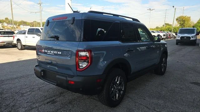 New 2026 Azure Gray Metallic Tri-Coat Ford Big Bend 4WD image 26