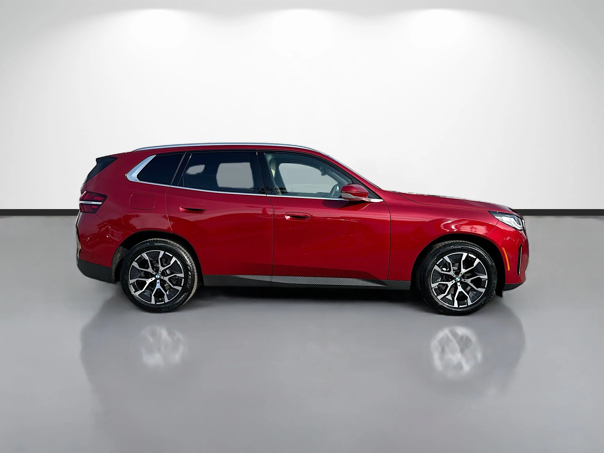 New 2026 Vegas Red Metallic BMW 30 xDrive image 2
