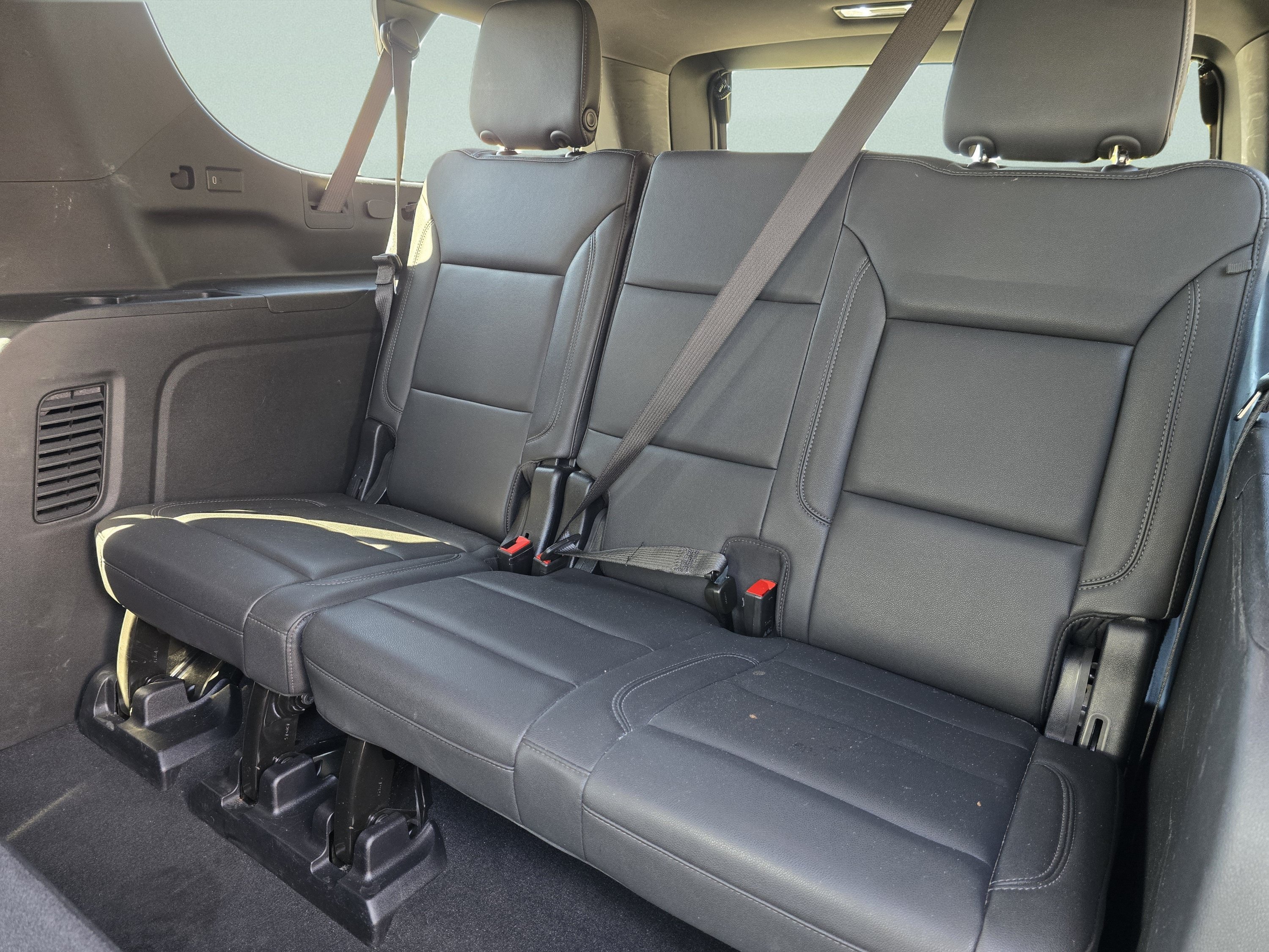 Used 2025 Sterling Gray Metallic Chevrolet Z71 image 5