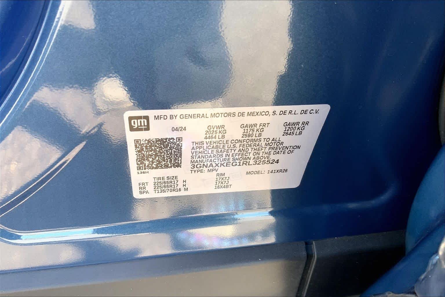 Used 2024 Lakeshore Blue Metallic Chevrolet LT image 32