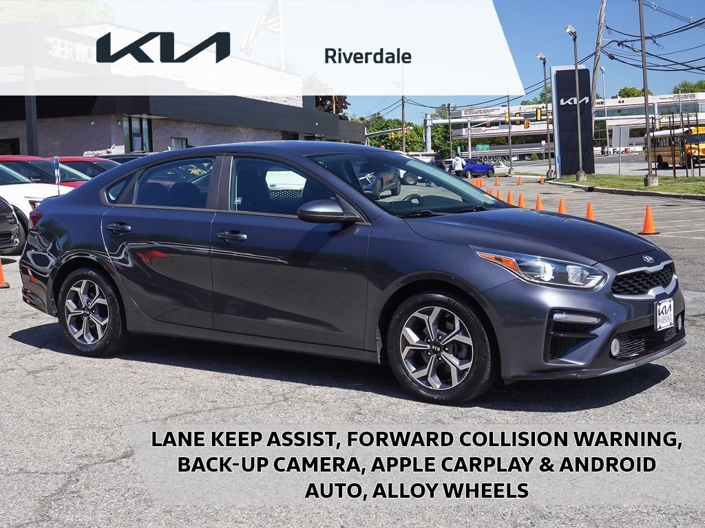 2019 Kia Forte LXS AT's photo