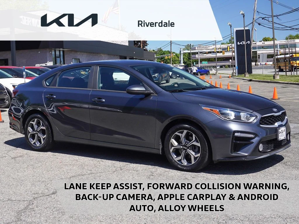 2019 Kia Forte LXS AT's photo