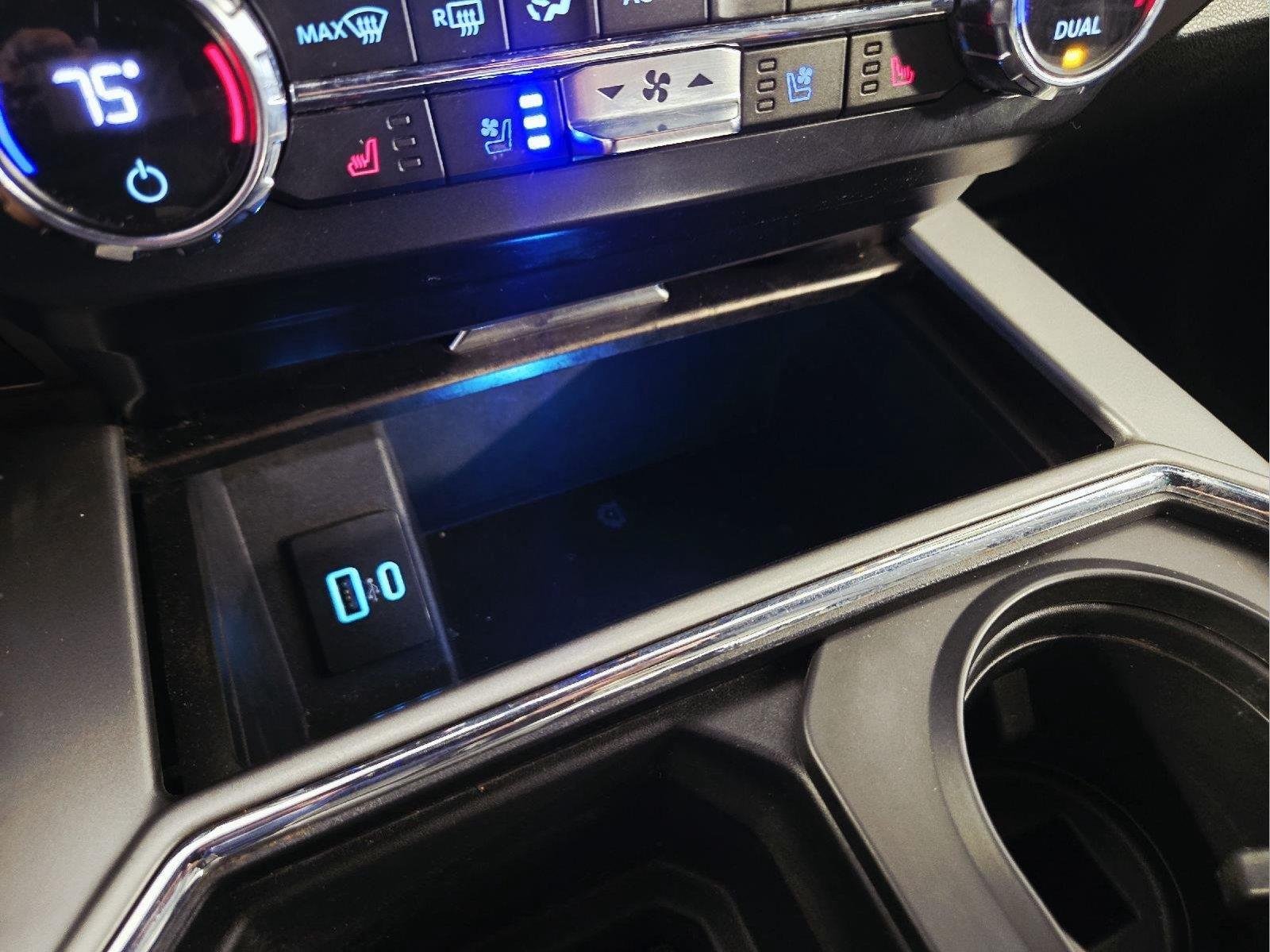 Used 2022 Iconic Silver Ford Lariat image 32