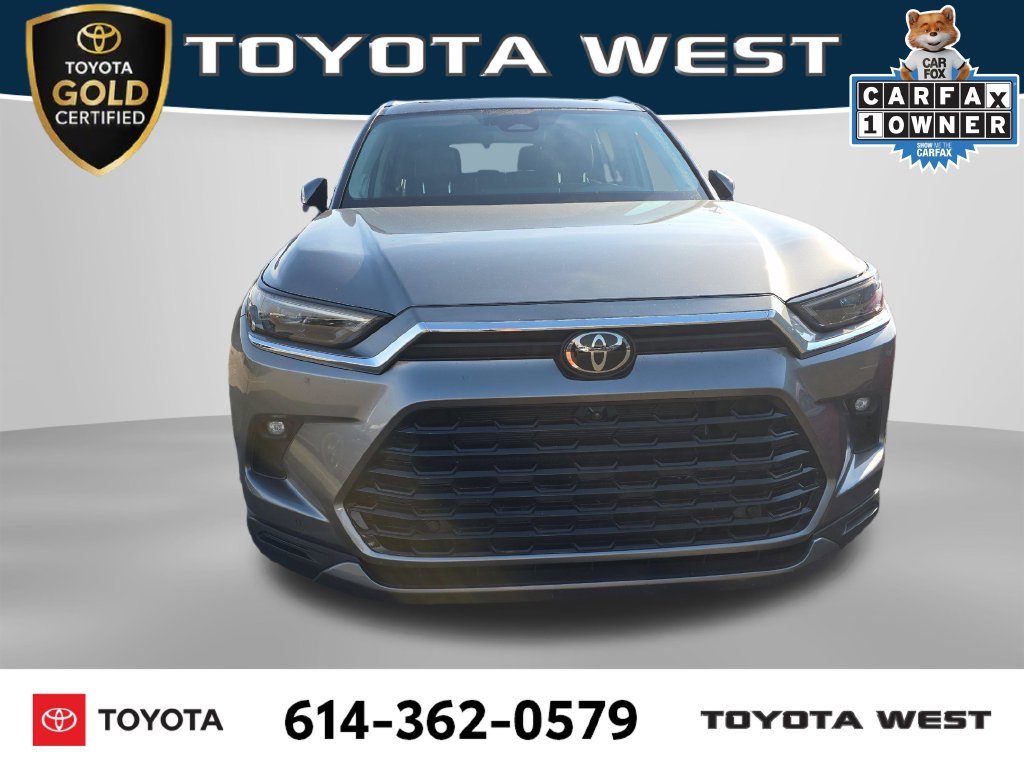 Used 2025  Toyota Platinum image 2
