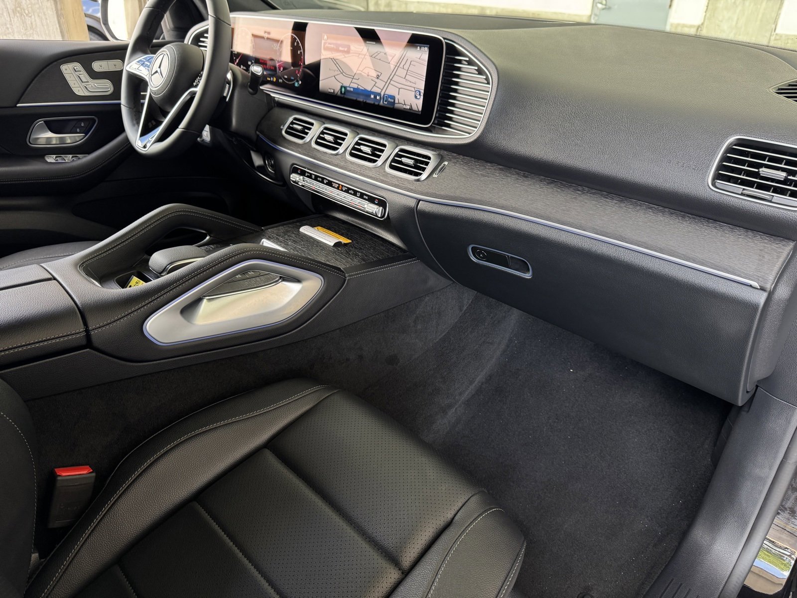 New 2026 Obsidian Black Metallic Mercedes-Benz GLE 350 image 39