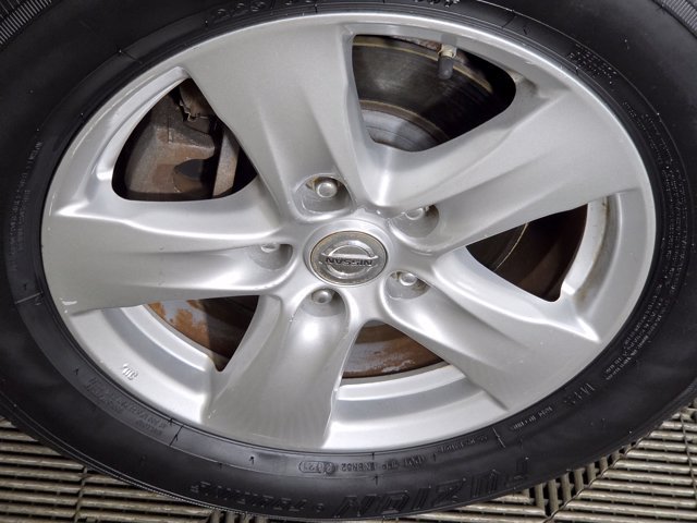 Used 2014 Gray Nissan 3.5 SV image 10