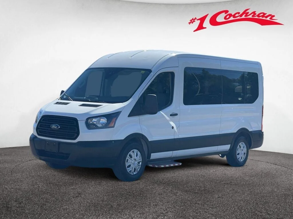 Used 2019 Oxford White Ford XL image 31