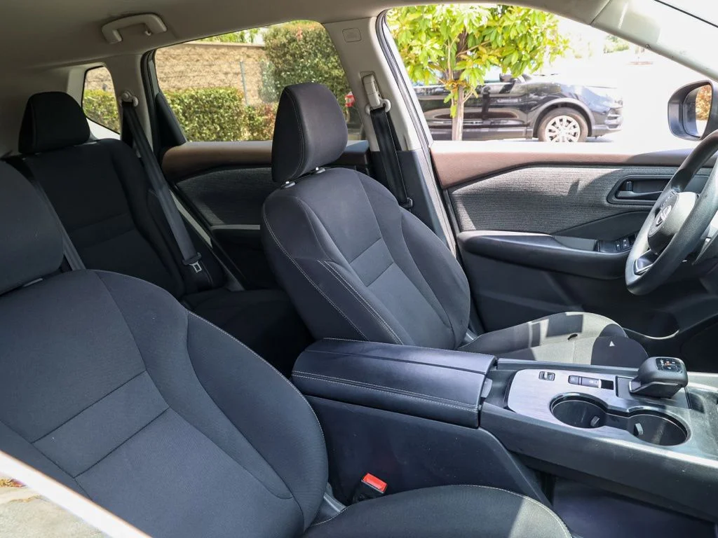 Used 2023 Gray Nissan S image 20