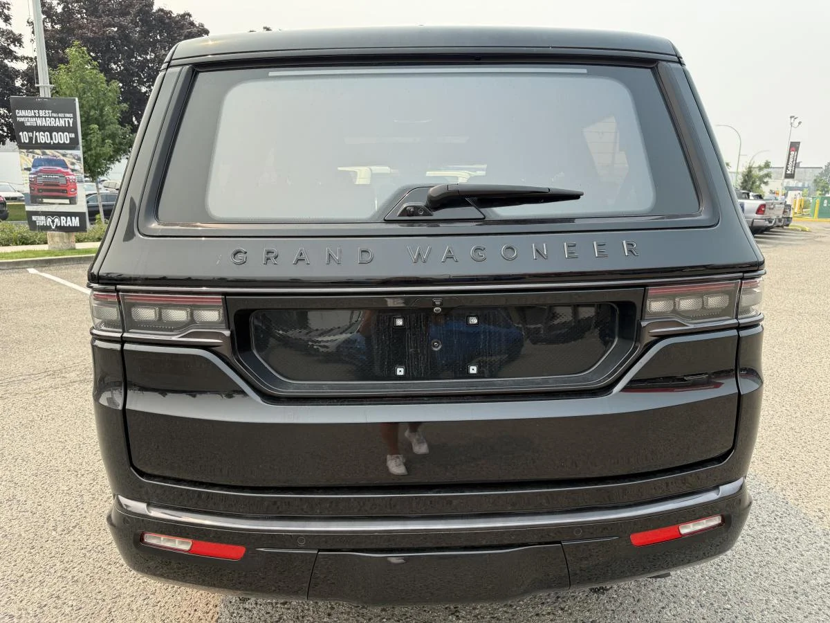 Used 2024 Black Jeep Series Ii Obsidian image 5