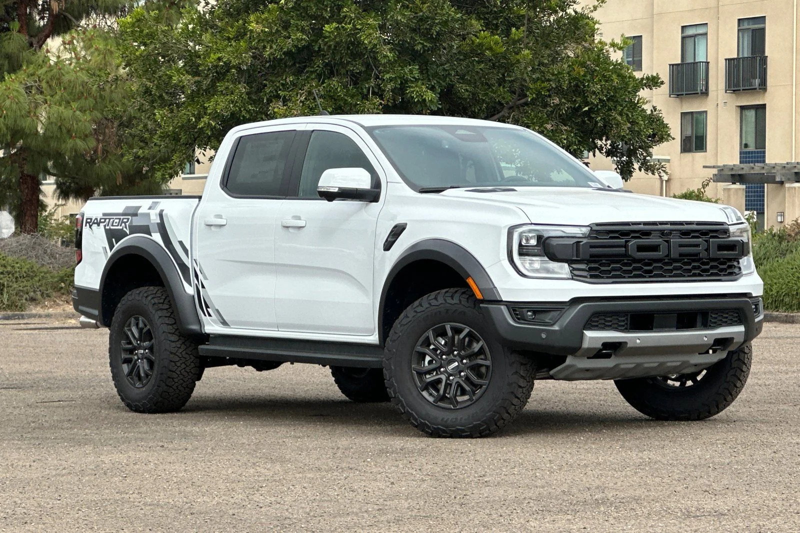 2025 Ford Ranger Raptor 4x4 SuperCrew 5' Box's photo
