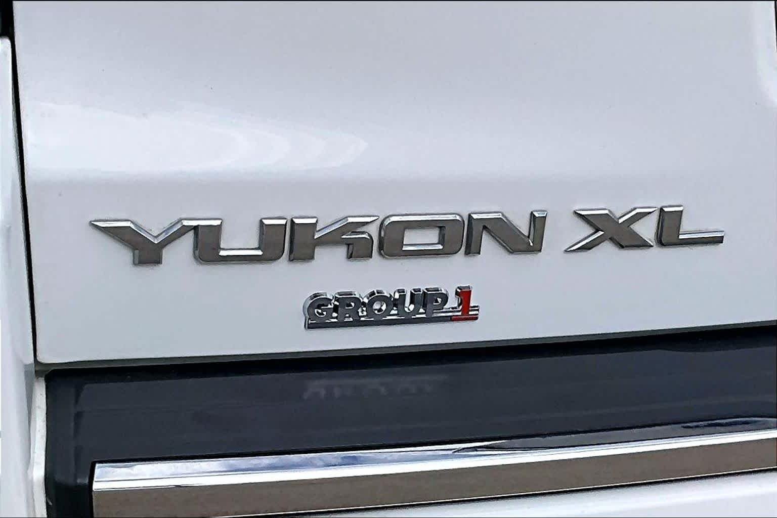 Used 2020 Summit White GMC Denali image 29