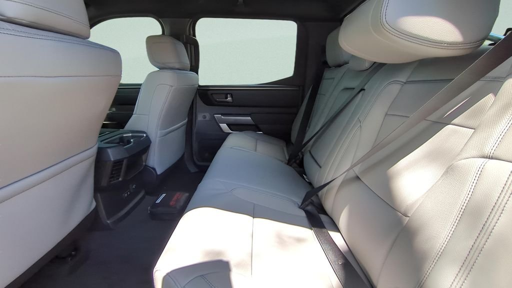 2026 Toyota Tundra SR5 - Photo 18