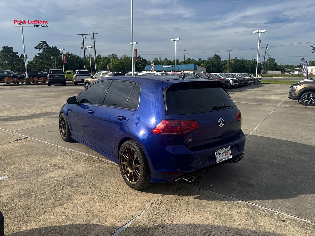 Used 2016 Lapiz Blue Metallic Volkswagen Base image 5
