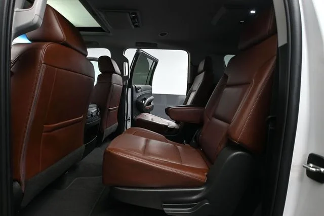 Used 2019 Beige Chevrolet Premier image 44