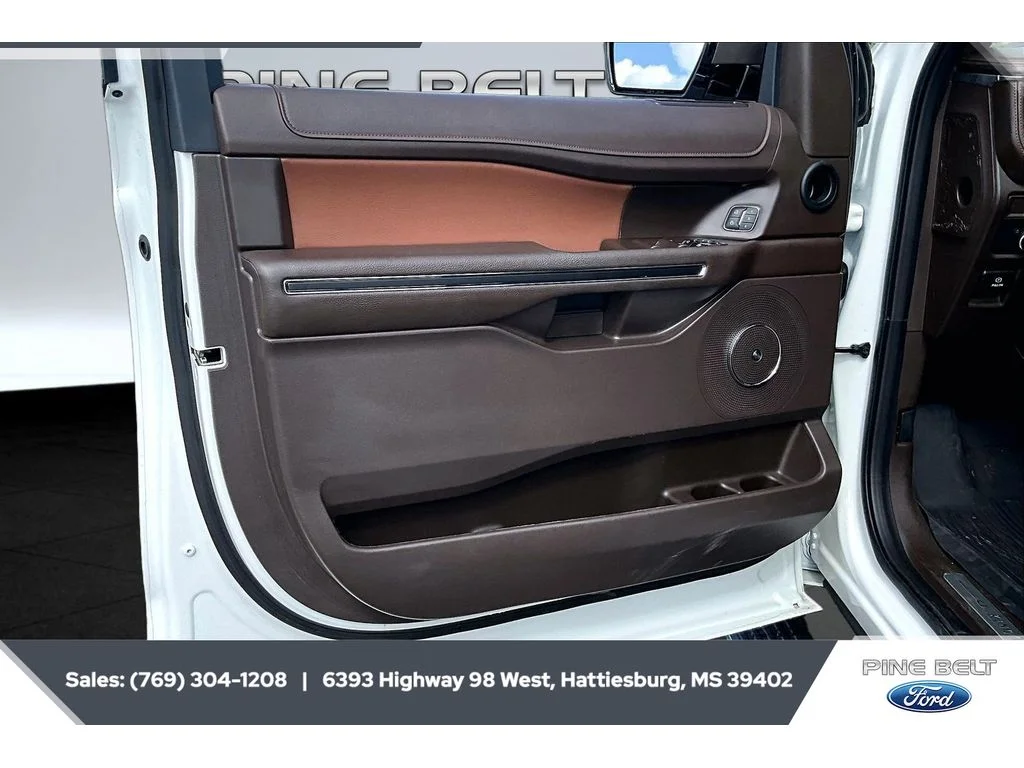 Used 2022 Star White Metallic Tri-Coat Ford King Ranch image 17