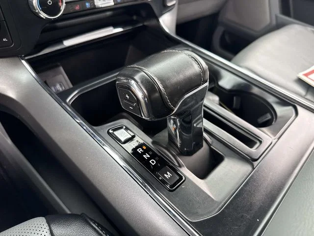 Used 2023 White Ford Lariat image 31