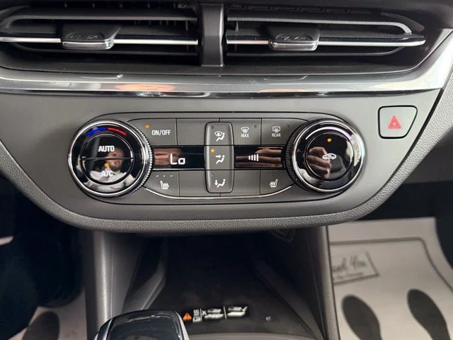 2025 Buick Envista Preferred - Photo 22