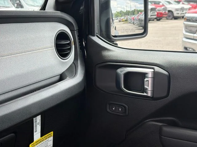 New 2026 Black Clear-Coat Exterior Paint Jeep Sport image 15