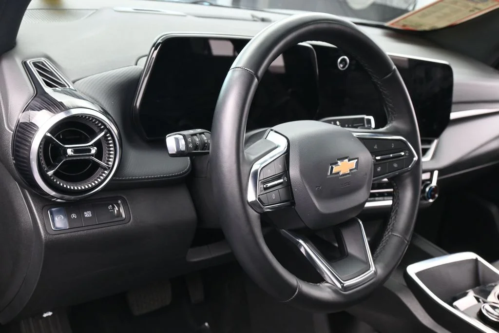 Used 2026 Sterling Gray Metallic Chevrolet LT image 12