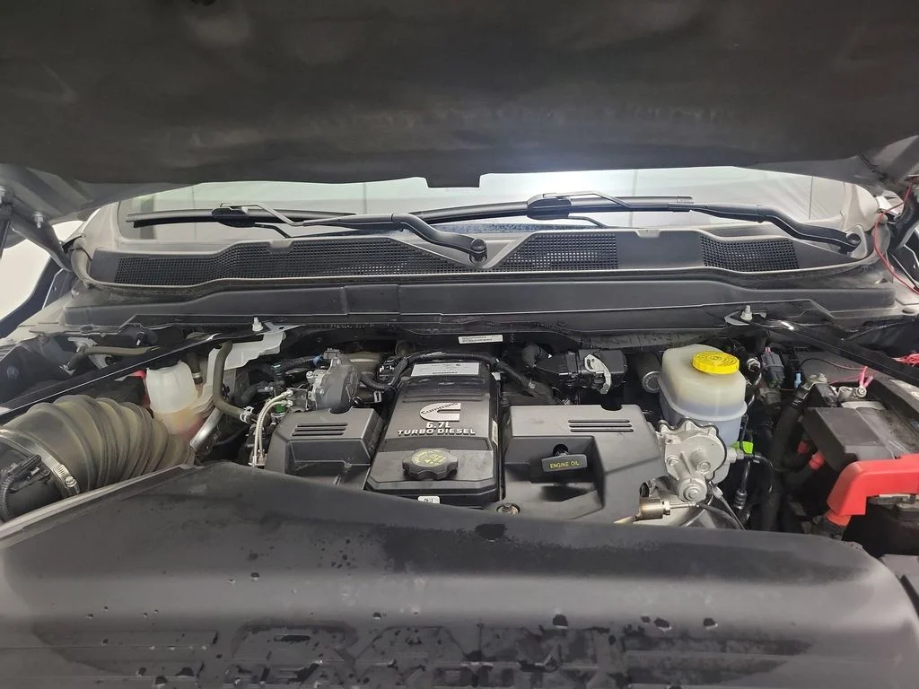 Used 2022 Sil Ram Laramie image 34