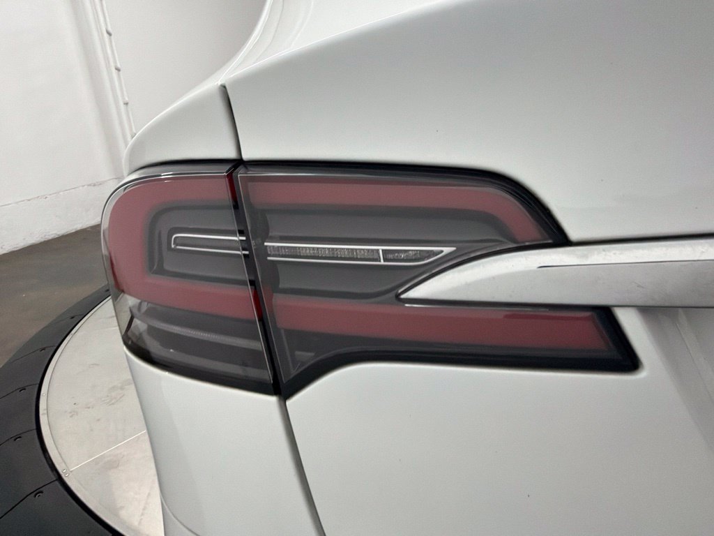 Used 2020 White Tesla Long Range image 11
