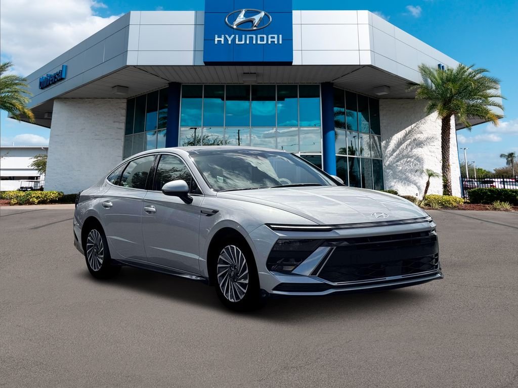 New 2026 Silver Hyundai SEL image 28