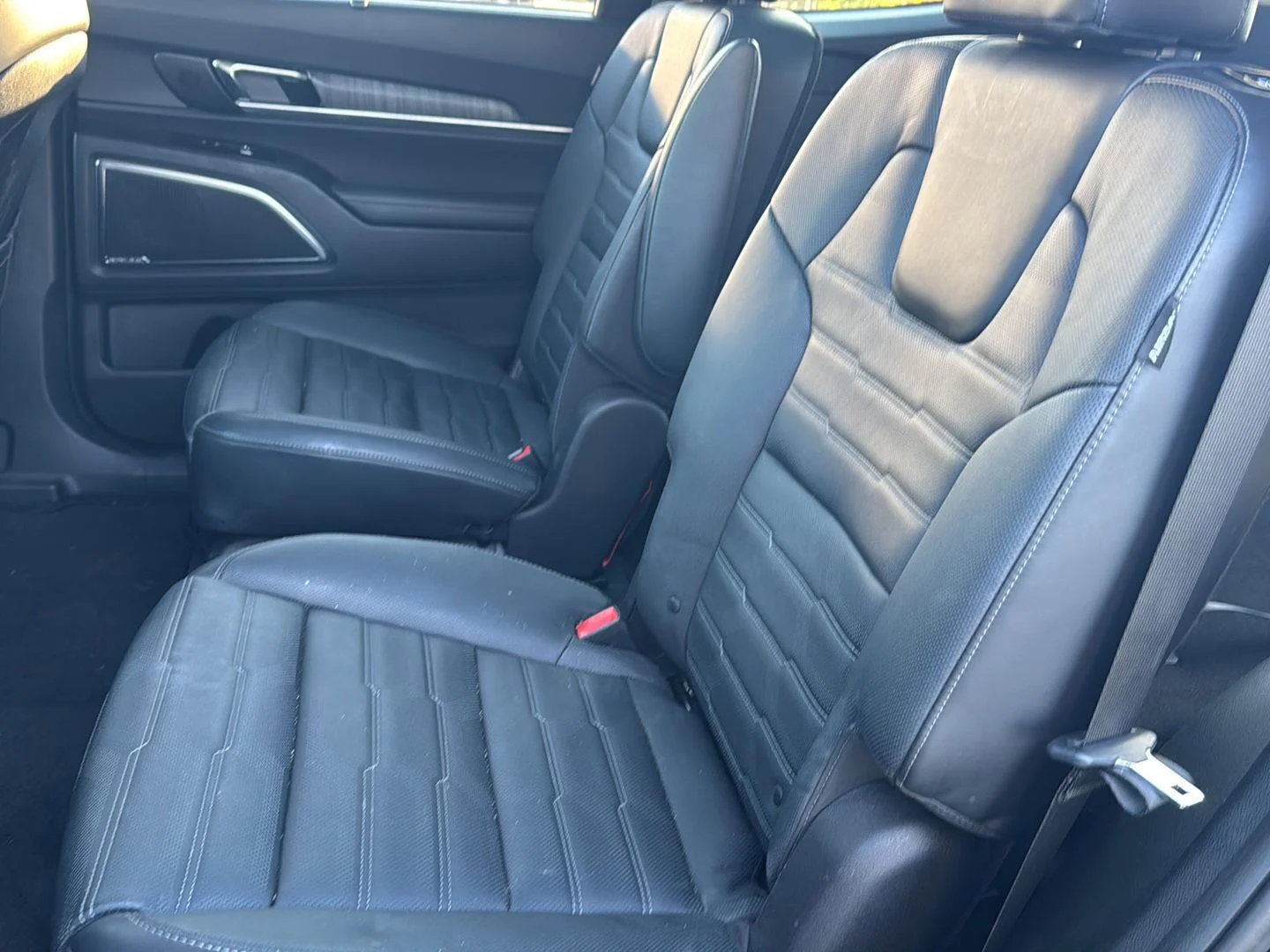 Used 2024 Ebony Black Kia SX-Prestige image 5