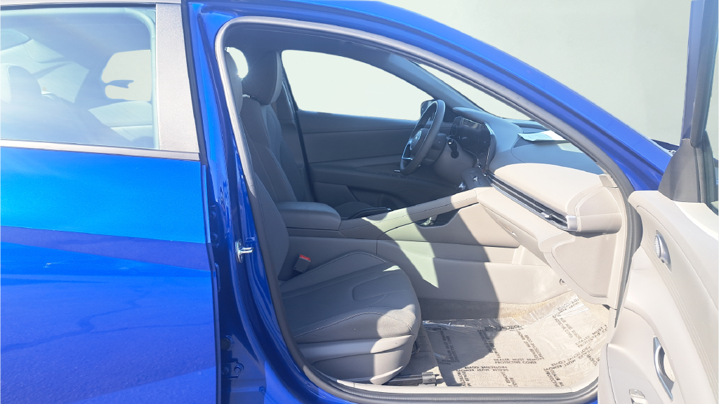 Used 2024 Blue Hyundai SEL image 28