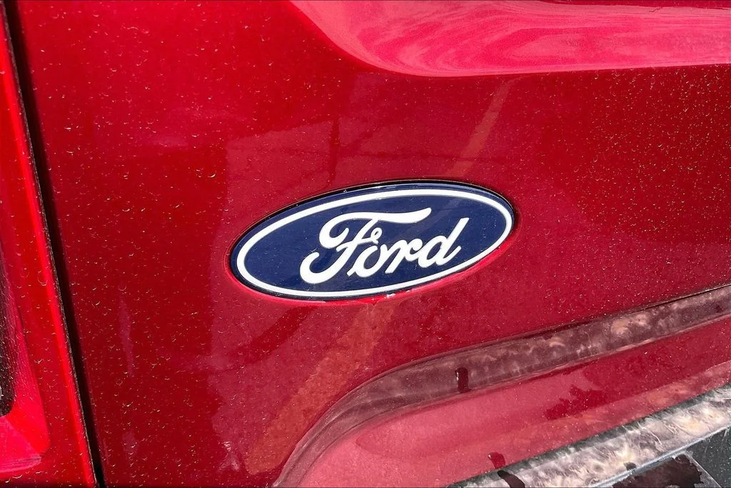 New 2026 Ruby Red Metallic Tinted Clearcoat Ford Heritage image 32