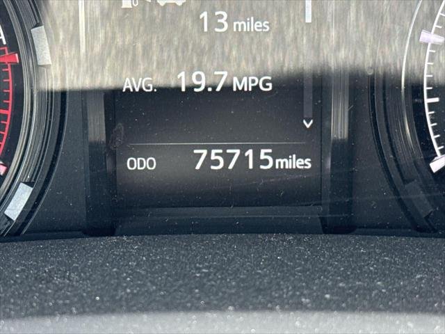 Certified Used 2022 MAGNETIC GRAY MET. Toyota  image 5