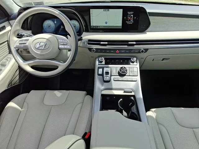 Used 2024 Black Hyundai Calligraphy image 15