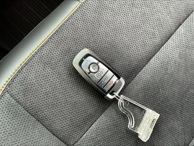 New 2026 Star White Metallic Tri-Coat Ford Tremor® image 70