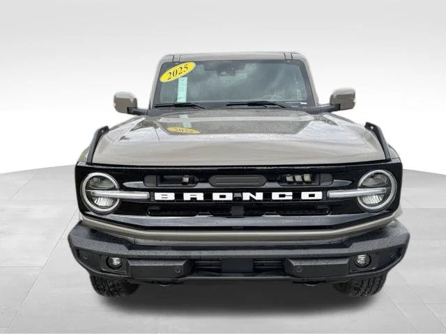 Used 2025 Gray Ford Outer Banks image 2