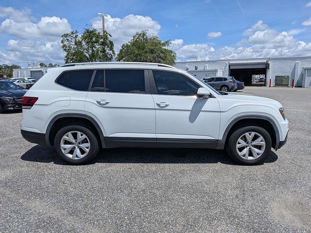 2019 Volkswagen Atlas SE - Photo 2