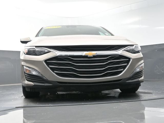 Used 2025 Gray Chevrolet LT image 33