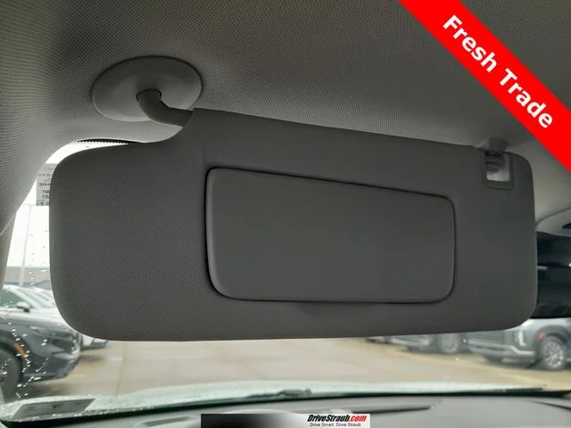 Used 2025 Green Chevrolet ACTIV image 28