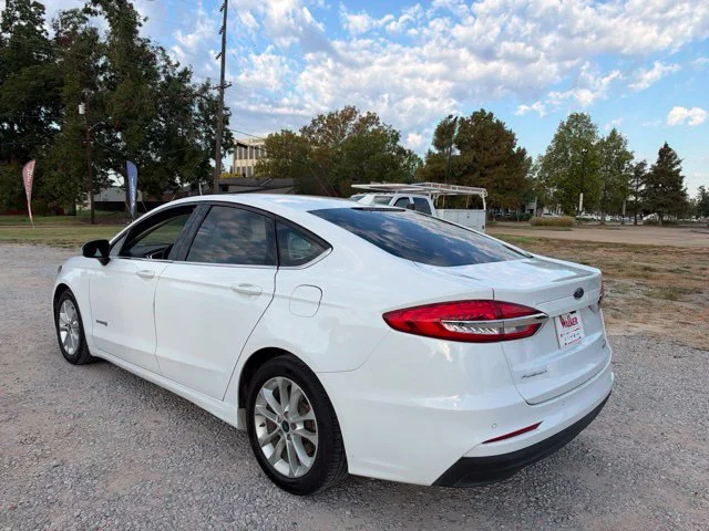 Used 2019 Oxford White Ford SE image 10