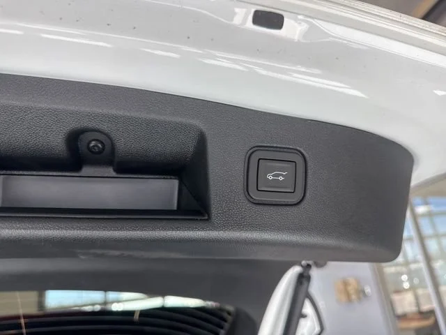 2025 Chevrolet Blazer EV LT - Photo 24
