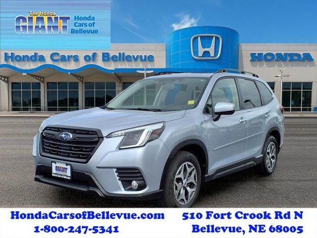 2022 Subaru Forester Premium's photo
