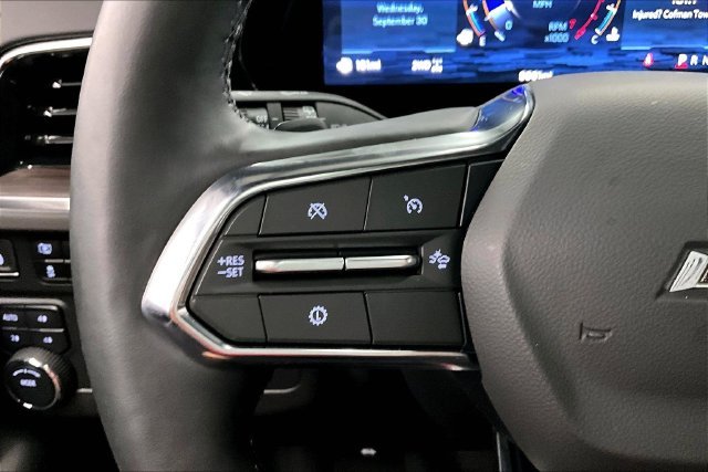 Used 2025 Black Chevrolet Z71 image 27