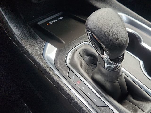 Used 2023 MOSAIC BLACK METALLIC Chevrolet LT Cloth image 44