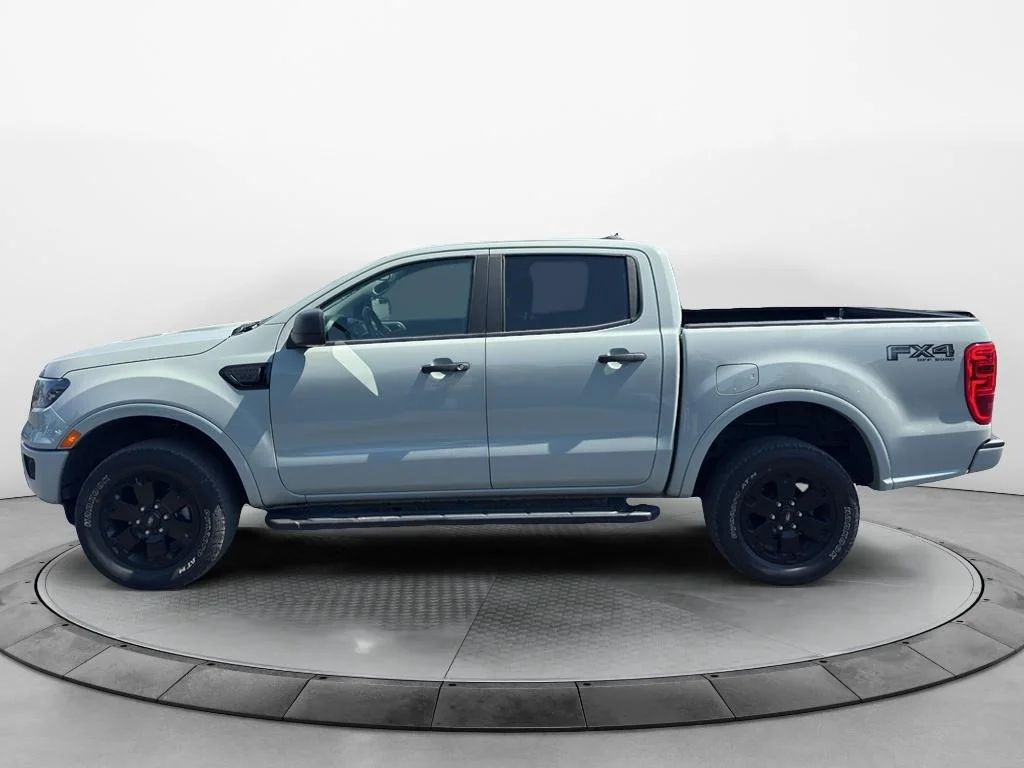 Used 2023 Cactus Green / Gray Ford XLT image 2