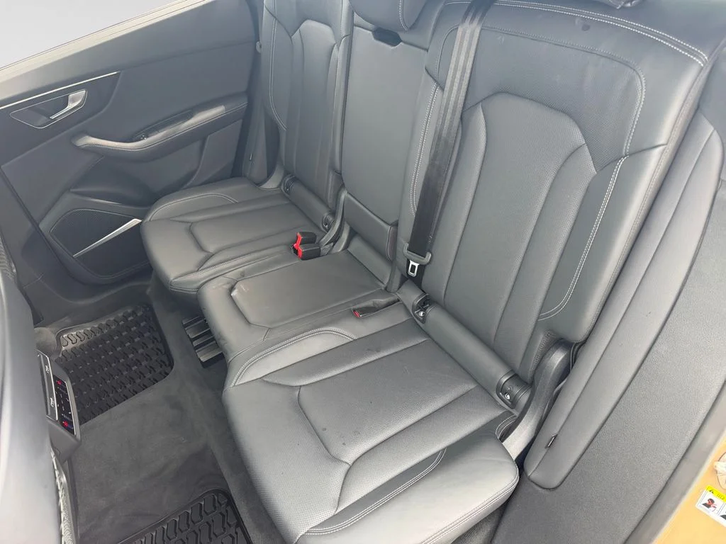 Used 2025 Gold Audi 55 Prestige image 40