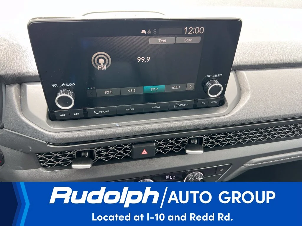 2025 Honda Accord SE - Photo 18