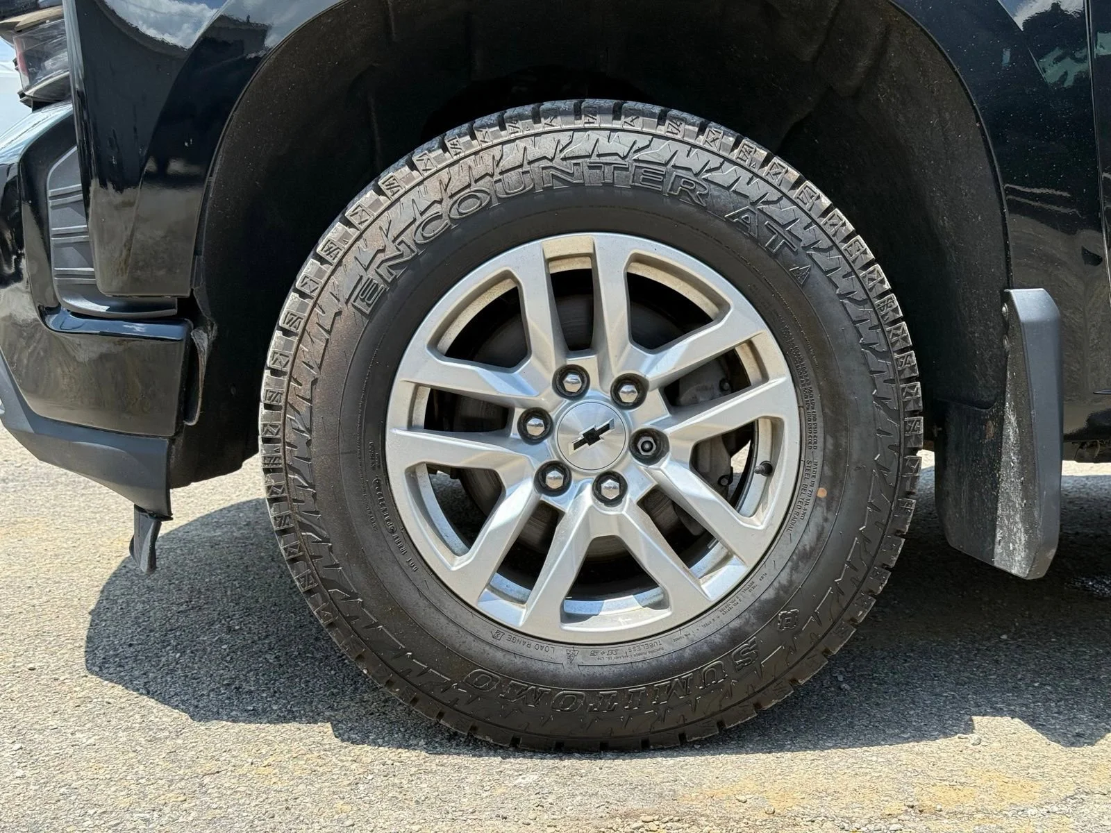 Used 2019 BLACK Chevrolet RST image 11