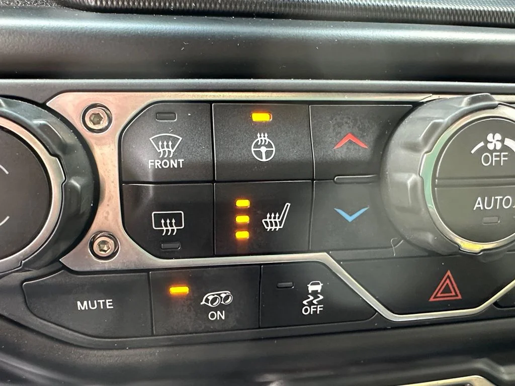 Used 2022 Red Jeep Unlimited Rubicon 392 image 26